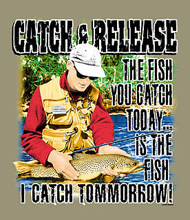 Pure Sport Fishing T-Shirt: Catch & Release